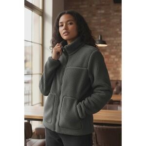 EUC Lands End Women XL Sherpa Fleece Jacket Full Zip Gray Quilted Lined Pockets